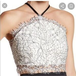 TRIXXI Lace Halter neck Crop Size 7